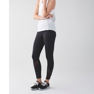 Lululemon Inspire Tight II - black size 8